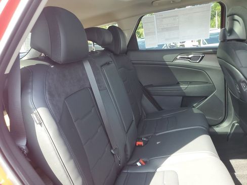 New 2026 Kia Sportage SX image 19