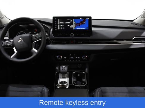 New 2026 Mitsubishi Outlander Trail Edition image 8