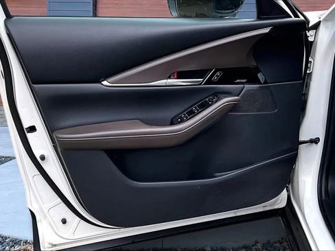 Used 2021 MAZDA CX-30 2.5 Turbo w/ Premium Package image 23