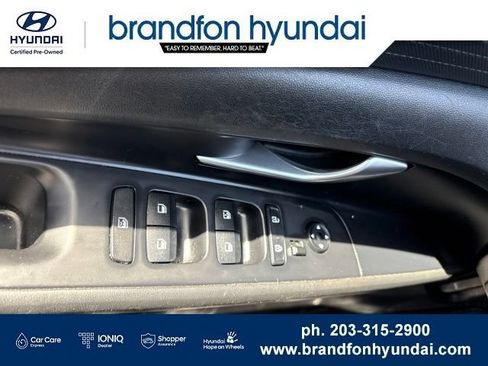 Used 2023 Hyundai Elantra SEL FWD image 13