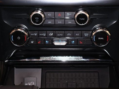 New 2026 Ford F150 Lariat w/ Equipment Group 502A High image 31