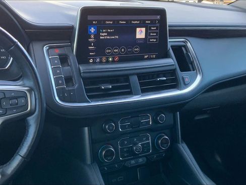 Used 2021 Chevrolet Tahoe Z71 w/ Z71 Signature Package image 10