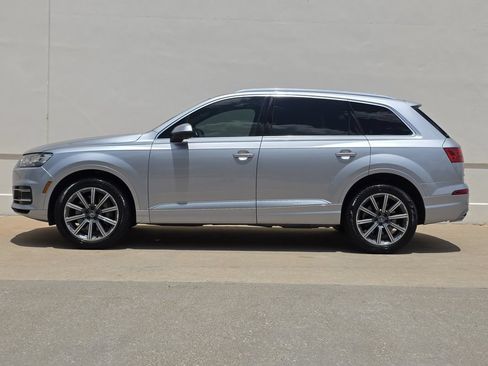 Used 2018 Audi Q7 3.0T Prestige w/ Prestige Package AWD/4WD image 2