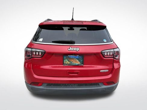 Used 2017 Jeep Compass Latitude w/ Popular Equipment Group FWD image 7