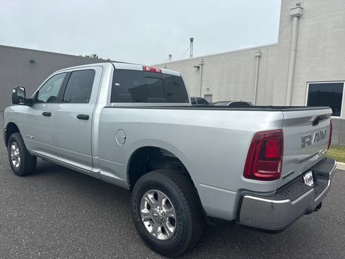 New 2026 RAM 2500 Big Horn AWD/4WD image 34