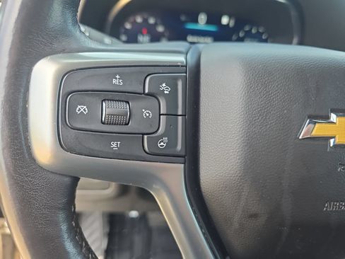 Used 2023 Chevrolet Tahoe Premier AWD/4WD image 18