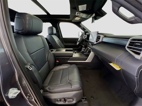 New 2026 Toyota Tundra Platinum image 31