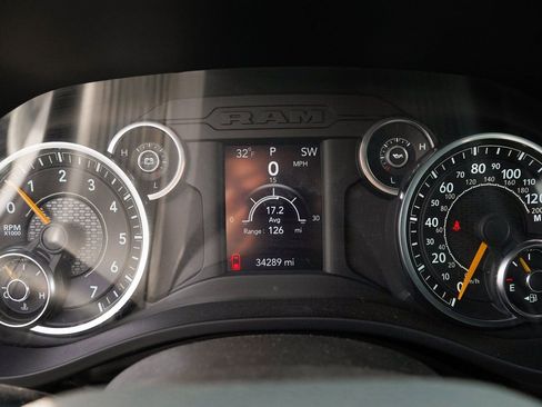 Used 2022 RAM 1500 Big Horn image 16