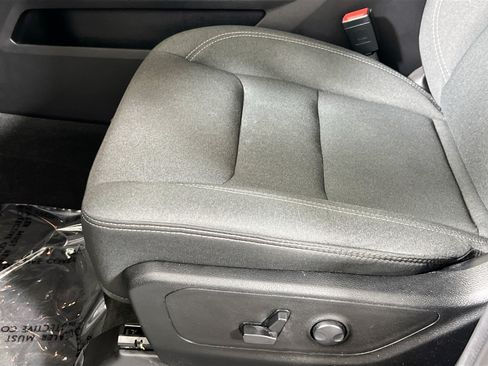 Used 2023 RAM 1500 Big Horn AWD/4WD image 19