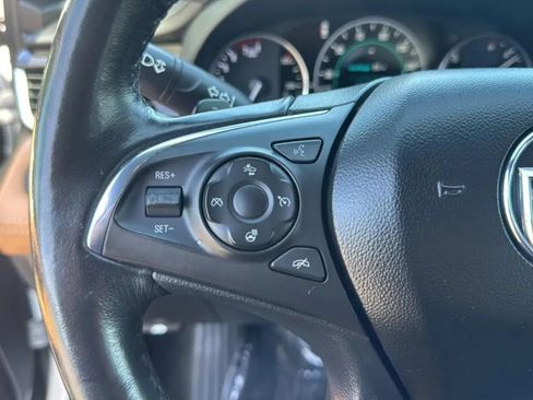 Used 2017 Buick LaCrosse Premium w/ Driver Confidence Package #2 FWD image 21