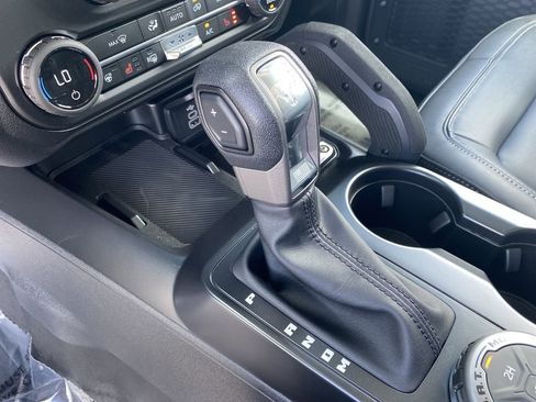 New 2026 Ford Bronco Badlands AWD/4WD image 26
