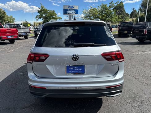 Used 2023 Volkswagen Tiguan SE AWD/4WD image 7