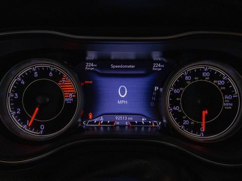 Used 2022 Jeep Cherokee Limited AWD/4WD image 14