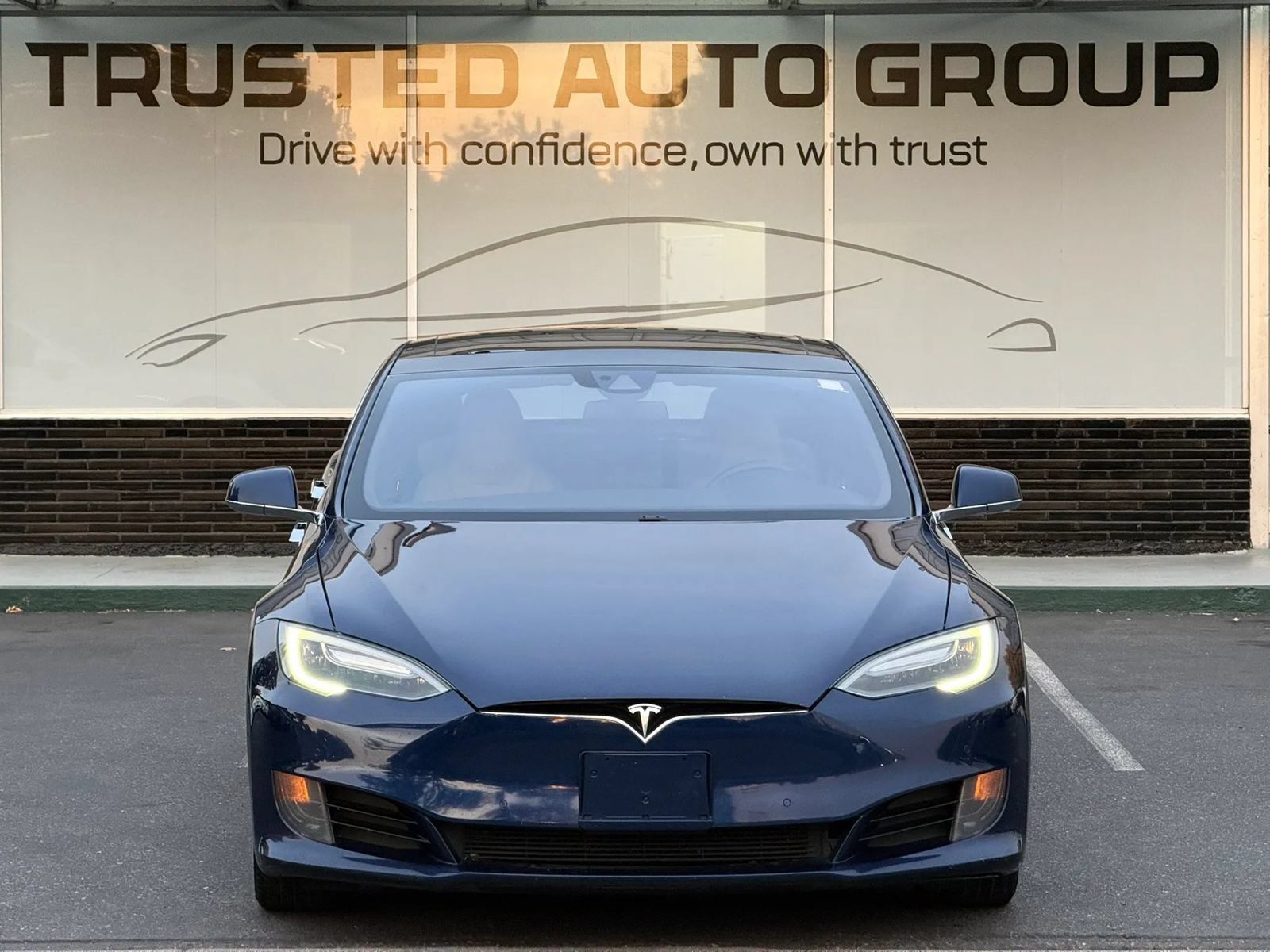 Used 2016 Tesla Model S 75D AWD/4WD image 3