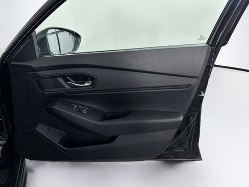 Used 2025 Honda Accord SE image 31
