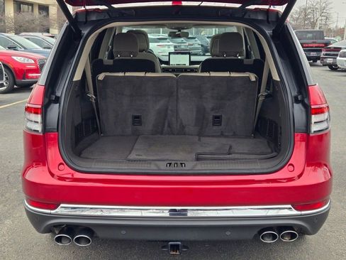 Used 2020 Lincoln Aviator Reserve w/ Equipment Group 201A image 14