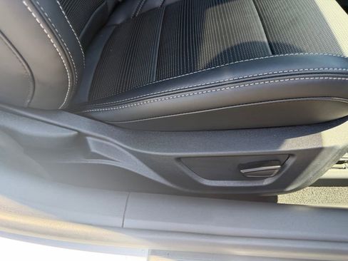 Used 2025 Ford Mustang GT Premium RWD image 31