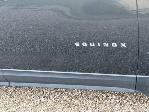 Used 2022 Chevrolet Equinox LS w/ LS Convenience Package FWD image 20