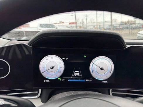 Certified 2022 Hyundai Elantra Limited image 37