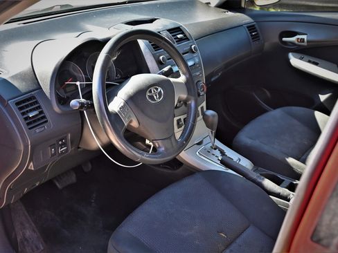 Used 2010 Toyota Corolla S image 10