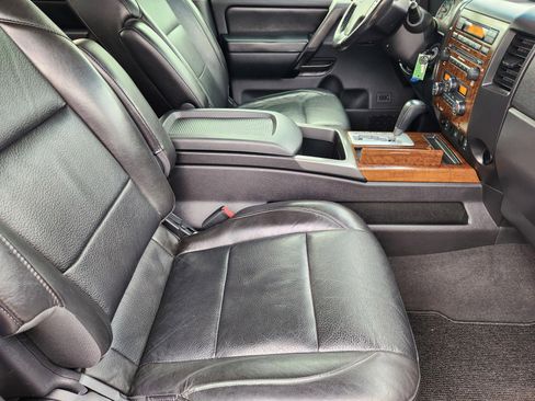 Used 2008 Nissan Titan XE RWD image 10