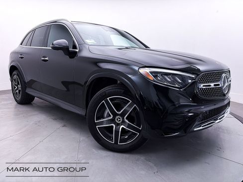 Used 2024 Mercedes-Benz GLC 300 w/ AMG Line image 2
