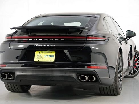Used 2025 Porsche Panamera 4S w/ Premium Package image 5