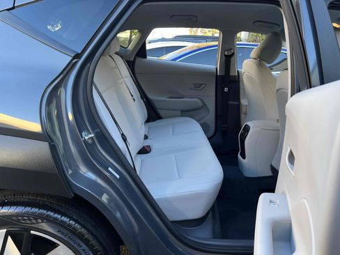 Used 2024 Hyundai Kona SEL image 25