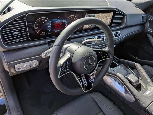 Used 2026 Mercedes-Benz GLE 350 4MATIC image 3