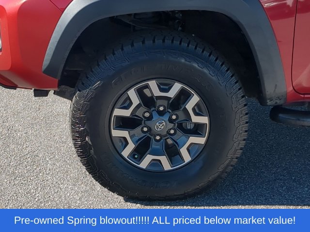 Used 2022 Toyota Tacoma TRD Off-Road w/ TRD Premium Off Road Package AWD/4WD image 18