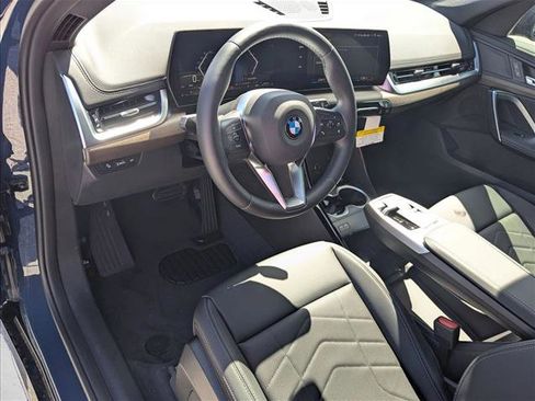 Used 2026 BMW X1 xDrive28i AWD/4WD image 3