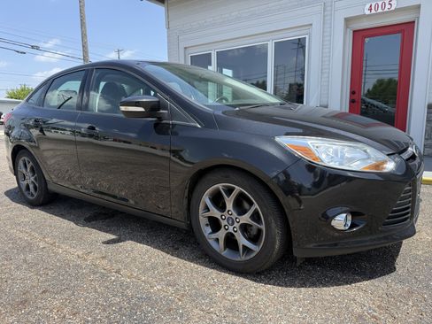 Used 2013 Ford Focus SE FWD image 7