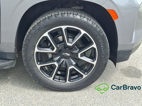 Certified 2022 Chevrolet Tahoe RST w/ Luxury Package AWD/4WD image 8