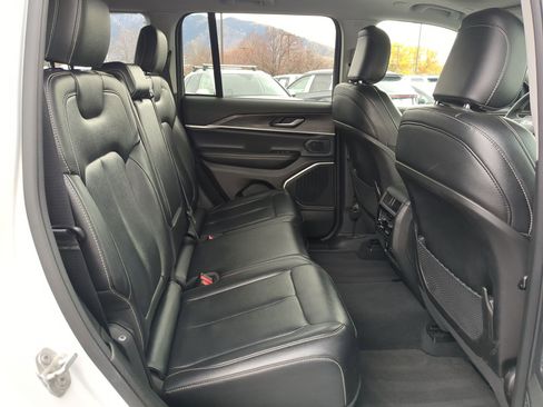 Used 2024 Jeep Grand Cherokee Limited 4xe image 34