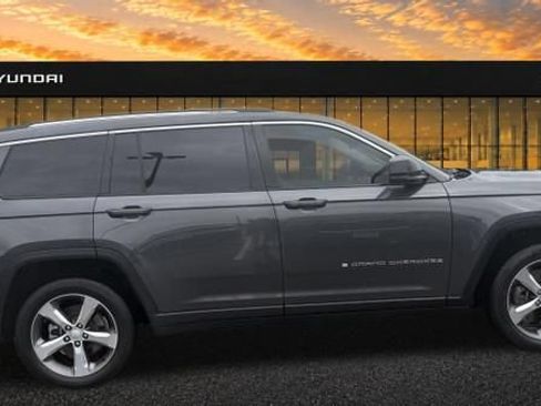 Used 2022 Jeep Grand Cherokee L Limited AWD/4WD image 5