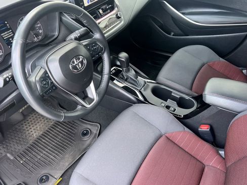 Certified 2025 Toyota Corolla SE image 12