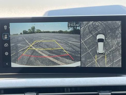 New 2025 Hyundai Tucson Limited image 31