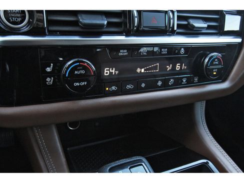 Used 2023 Nissan Pathfinder Platinum w/ Cargo Package image 31