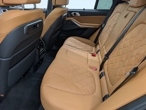 New 2026 BMW X5 xDrive40i w/ Climate Comfort Package image 15