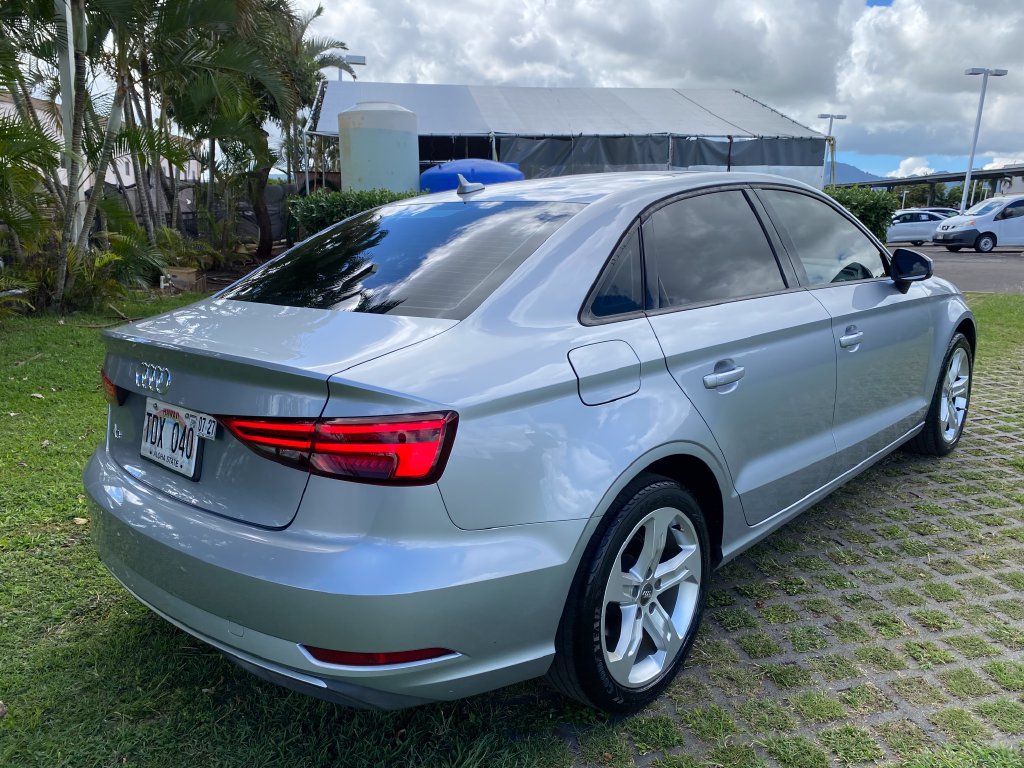 Used 2017 Audi A3 2.0T Premium FWD image 25