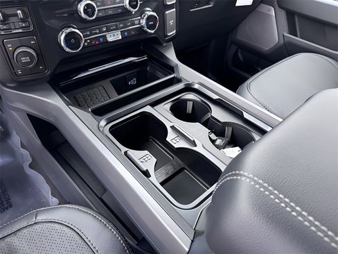 New 2026 Ford F250 Lariat w/ Lariat Ultimate Package image 38