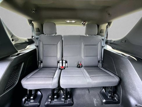 Used 2023 Chevrolet Tahoe LS RWD image 30