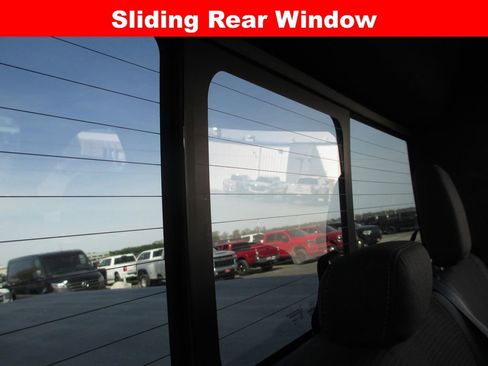 Used 2016 Ford F150 XLT w/ Equipment Group 302A Luxury image 23