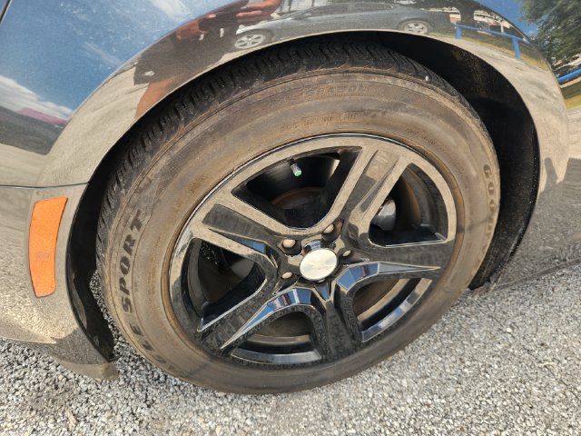 Used 2017 Chevrolet Camaro LT RWD image 10