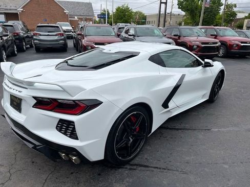 Used 2023 Chevrolet Corvette Stingray Preferred Cpe w/ Z51 Performance Package RWD image 3