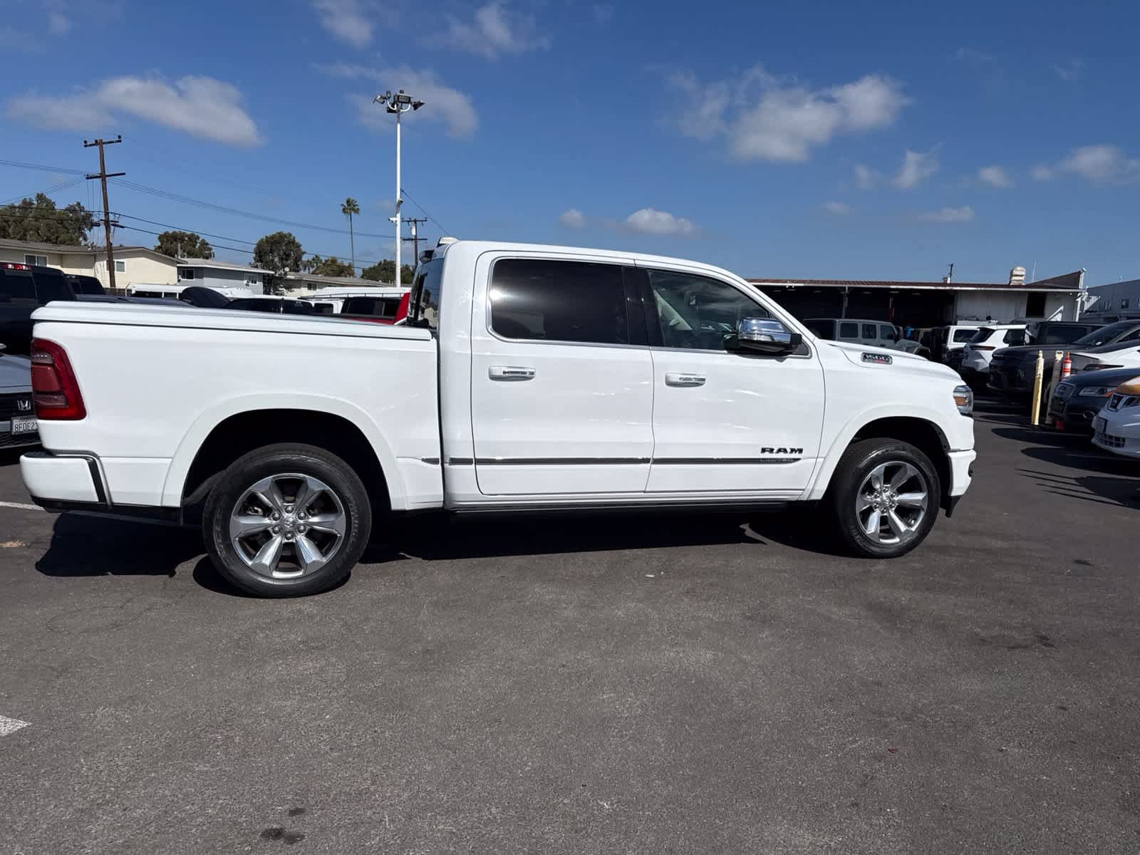 Used 2022 RAM 1500 Limited AWD/4WD image 9