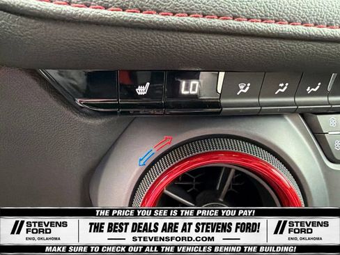 Used 2025 Chevrolet Blazer RS FWD image 27