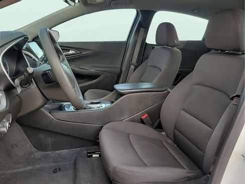 Used 2023 Chevrolet Malibu LT image 12