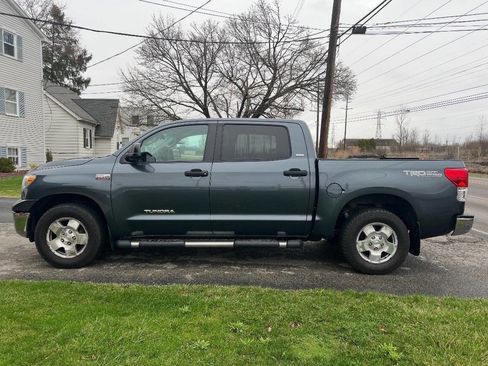 Used 2010 Toyota Tundra Grade 4x4 4dr CrewMax Cab Pick image 3