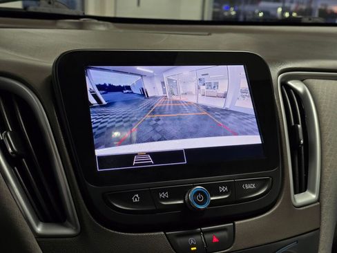 Used 2024 Chevrolet Malibu LT image 32